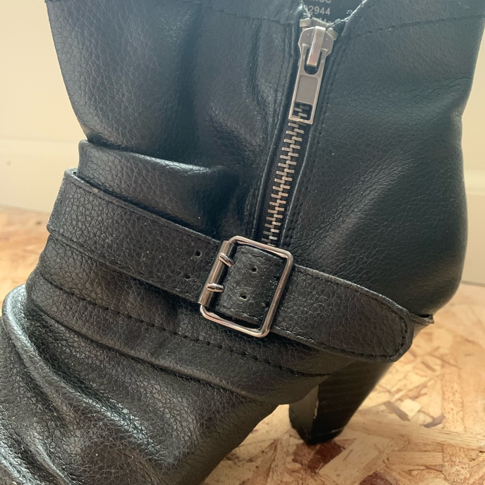 Black Boots